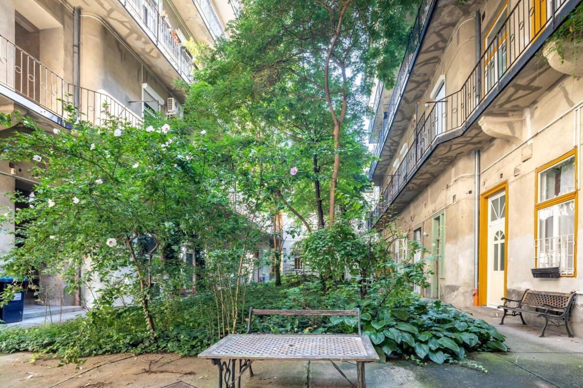 Very Central - Unique Design - New Studio Budapeste Exterior foto